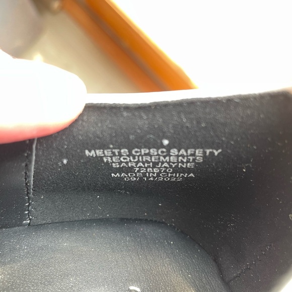 Sarah Jayne Girl's / woman’s JOLENE OXFORD WHITE Lace Up Shoes - Picture 4 of 8